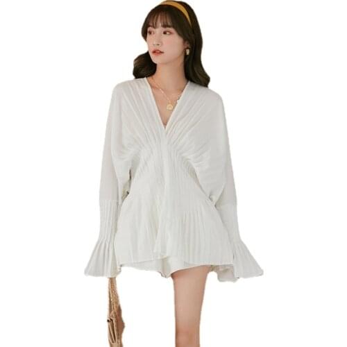 Spring 2021 Women Niche V-neck Pleated White Shirt Fashion Elegant Long Flare Sleeve Chic Slim Blouse Wrinkled Shirts Sexy Tops