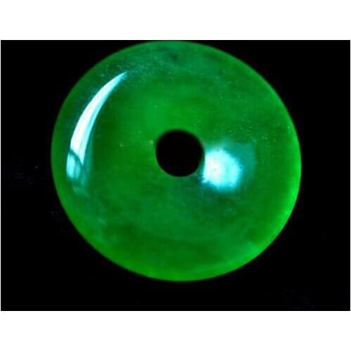 FREE SHIPPING Nice Chinese Rich Green Grade Jadeite Necklaces Amulet pendant