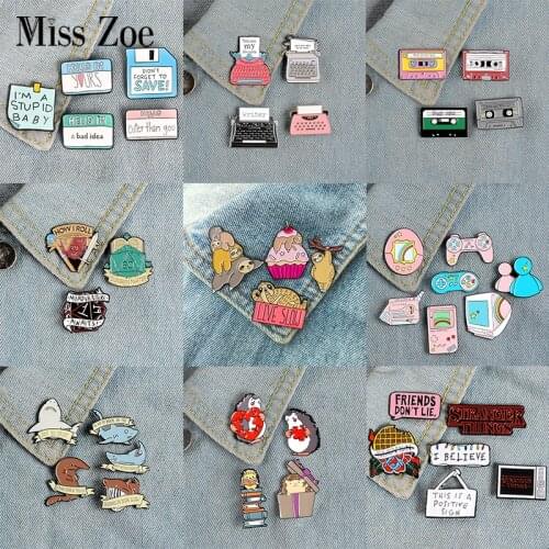 3~9pcs/set Vintage Tape Typewriter Enamel Pin Sloth Hedgehog Shark Brooch Lapel Pins Badges Animal Jewelry Gift amazing price