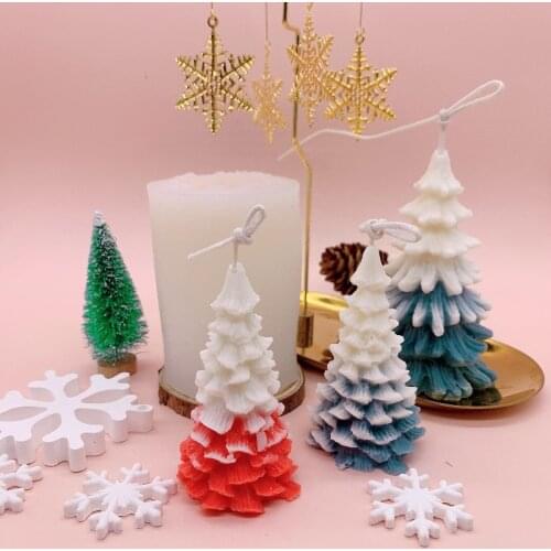 2021 New Coniferous Christmas Tree Candle Mold Diy Handmade Christmas Cedar Pine Aromatherapy Decoration Silicone Resin Molds