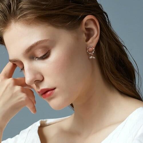 New Womens Earrings Simple Circle with Fish Tail Design Charm Hollow Geometric Pendant Earrings Jewelry Lover Gift Free Ship