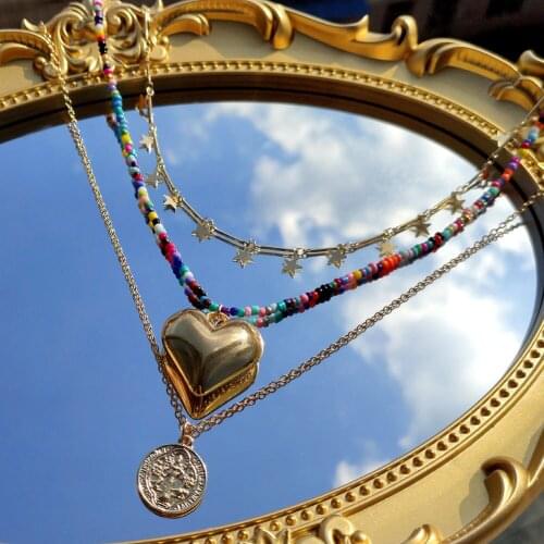 Vintage Multilayer Big Heart Pendant Beaded Necklace for Women Trendy New Star Portrait Twisted Necklaces On the Neck Jewelry