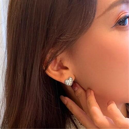 Miuoxion Wholesale Retro Love Earrings Simple Personality Fashion Jewelry For Women Feature Namour Charm Gift All Seasons