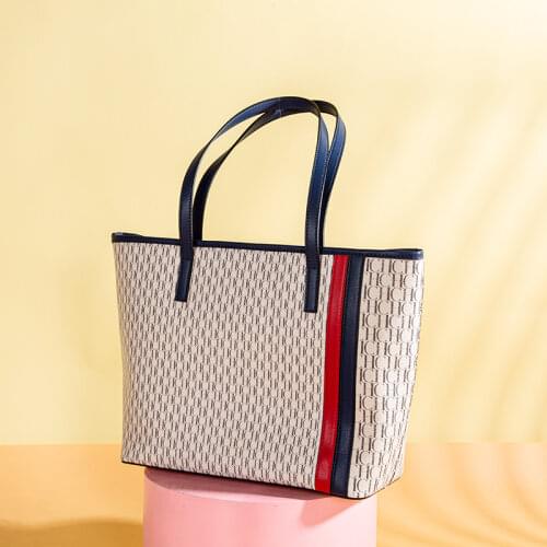 Chch Women's Shoulder Bags