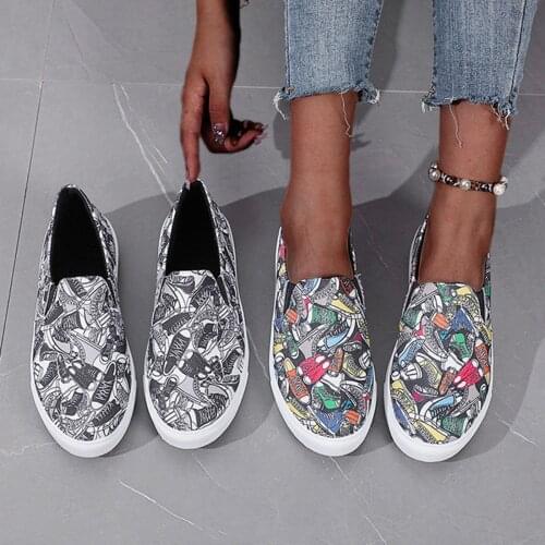 Fashion Women Casual Canvas Shoes Spring Autumn Breathable Comfortable Slip-on Flats Outdoor Leisure Sneakers Loafers Plus Size