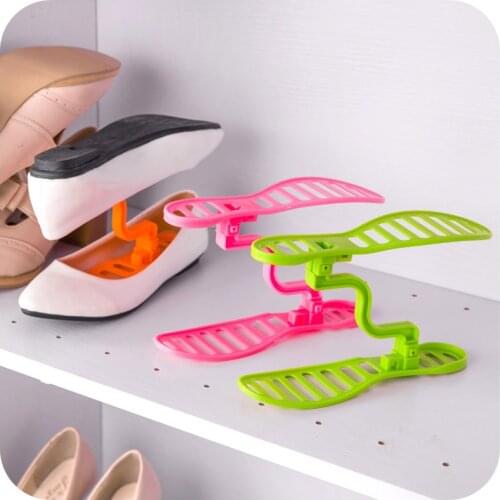 Simple shoe rack Organizer Space-Saving Safe Environmentally friendly Creative S Style Home Shoe Simple Plastic Storage Rack 5z