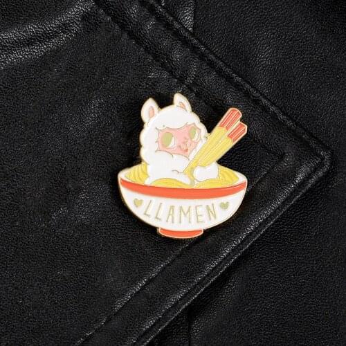 Japanese Ramen pins Cartoon sheep anime enamel Lapel pin brooches Noodles badges Clothes bag brooch Kawaii food Jewelry gifts