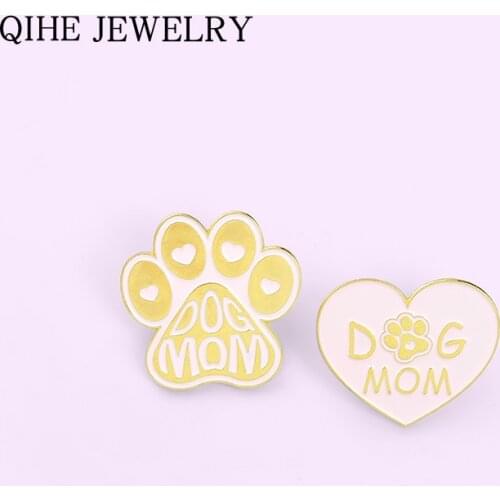 Cute Pink Dog Paw Heart Brooches for Women Kawaii Animal Enamel Lapel Pins Backpacks Cartoon Badge Jewelry Gift 2021 Wholesale