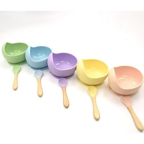 Childrens Feeding Bowl And Spoon Set Silicone Powerful Sucker Baby Dishes Wood Spoon Non-Slip Child Home Tableware Accessiors
