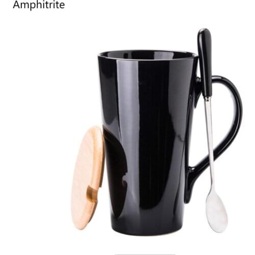 Amphitrite Mugs With A Spoon