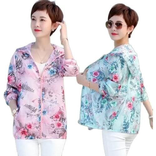 Hot Women Sun Protection Clothing Anti-UV Large Size Breathable Summer Sunscreen Clothes Mom Thin Coat Long Sleeve Skin Jacket