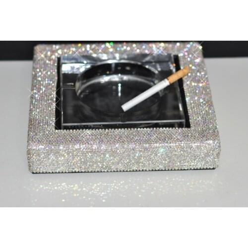 High-end Diamond-studded Crystal Ashtray Shiny Custom Weed Tray Set Smoking Cigar Ashtray Home Storage Glass Tray Cute for Girls