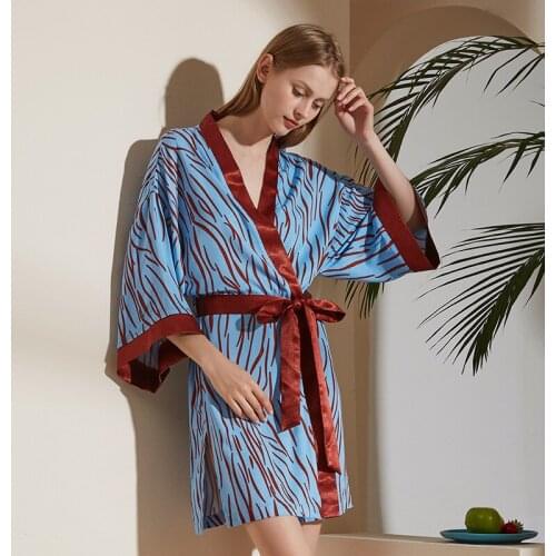 QIANTANG Women's Dressing Gowns China