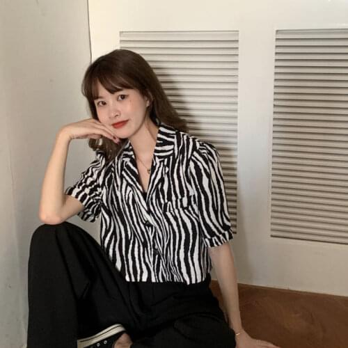 Summer 2020 New Loose All-match Design Non-Mainstream Short Zebra-Stripe Shirt Short Sleeve Suit Shirt Women