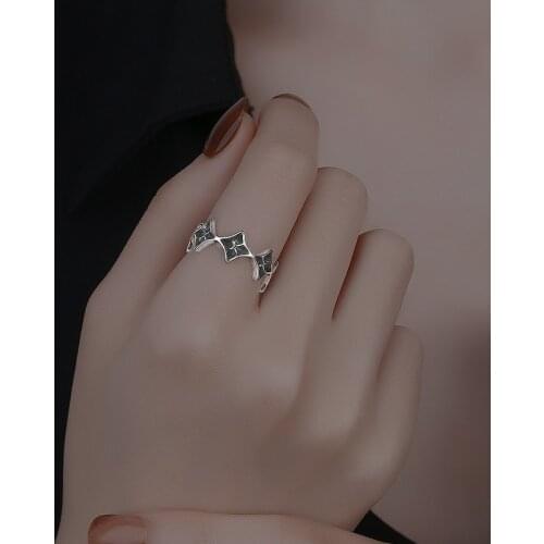VENTFILLE 925 Sterling Silver Retro Punk Personality Japanese and Korean Star Chain Ring