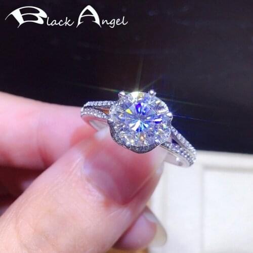 BLACK ANGEL New 925 Silver Resizable Ring For Women Lab Created Luxury Shiny Moissanit Green Gemstone Wholesale Jewelry Wedding