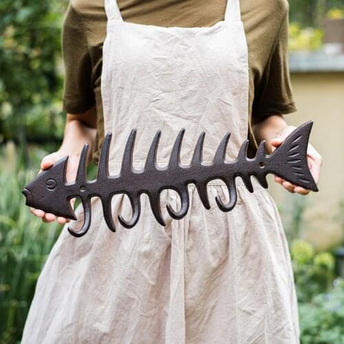 Decorative Wall Hook Up Mount with Cast Iron Fish Bones Shape Durable Interesting Useful Suit for Bathroom Courtyard Living Room