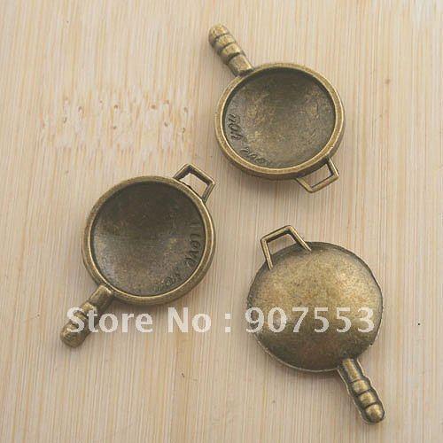 20pcs antique bronze pan design pendant charm G1048
