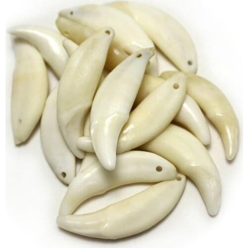 Wolf Teeth Pendant Wholesale Teeth 5 pcs Retro White&Black Teeth Jewelry Accessories