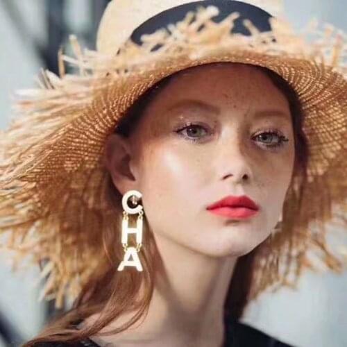 Fashion Korean Statement Earrings Silver Color Letter Drop Earrings for Women Geometric Dangles Earring Jewelry Wedding Earrings