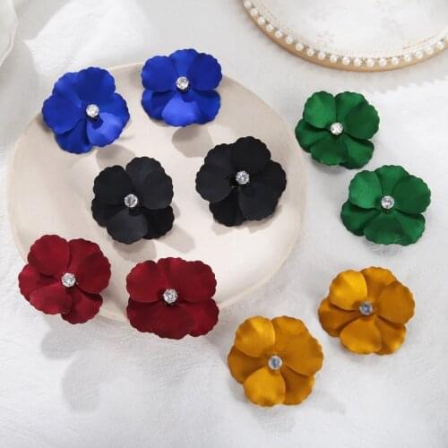 Match-Right Korean Style Cute Flower Stud Earrings For Women 2020 New Fashion Sweet Big Earrings Femme Brinco Jewelry SP1021