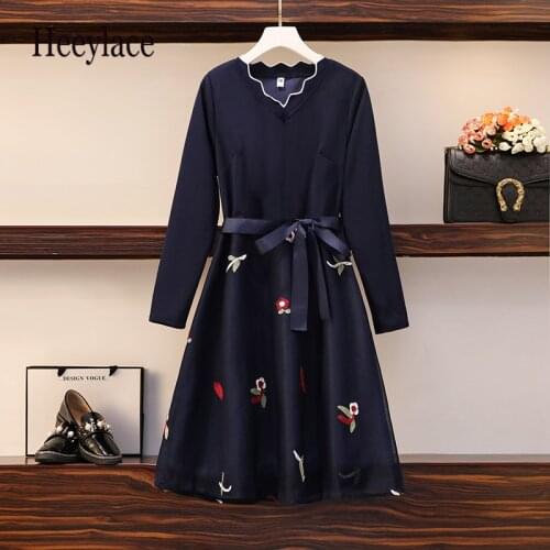 Plus Size Floral mesh embroidered V-neck dress Autumn Long Sleeve High Waist A-line Vestidos French Vintage Elegant Midi Dress