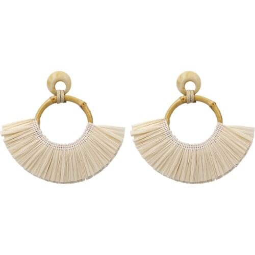 Round Rattan Earrings for Women Vintage Beads Lafite Raffia Earring Bohemian Wicker Tassel Earing 2019 Summer Pendientes Grandes