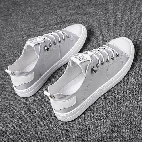 Designer Sneakers Men Fashion Tennis Shoes White Breathable Sport Tennis Shoes Lightweight Training Walking Sneakers Comforty