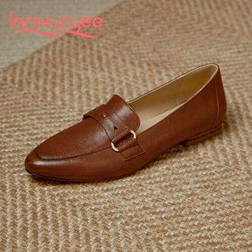 Lanxuryee natural leather round toe low heel comfortable shoes simple style gladiator deep mouth slip on classic women pumps L73