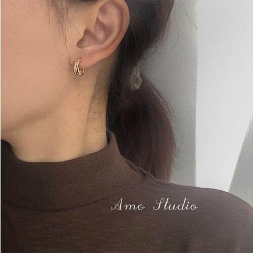 2021 Korean Version Of The New Trendy Shell Cross Earrings Female Spring And Summer Temperament Niche Earrings