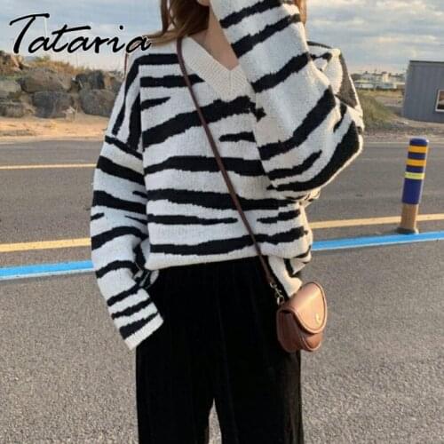 Zebra Pattern Knitted Sweater for Women Autumn 2021 Pull Vintage Femme Striped Sweater V Neck Basic Knit Top Woman Pullovers