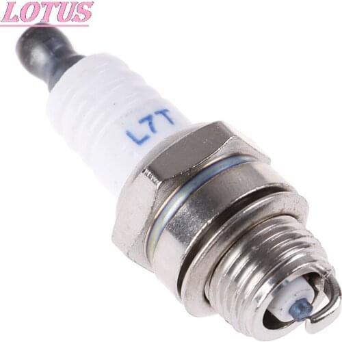 1PCS Chainsaw Lawn Mowers Spark Plug Garden Lawnmower Spark Plug Engine Accessories for 152 Gasoline Engines Replacement Parts
