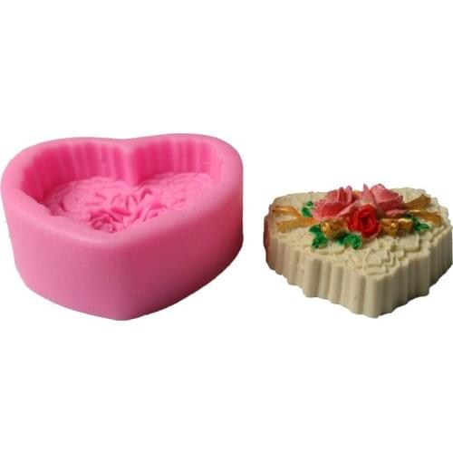 1pcs Heart shaped rose mold shape Silicone Molds DIY epoxy and resin craft molds Keychain Mould