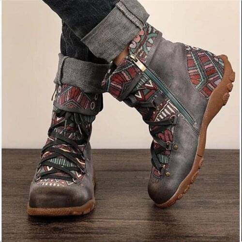 Womens Plus Size Martin Boots Winter Fashion Flower Embroidered Middle Heel Platform Boots Trend Retro Warm Plush Leather Boots