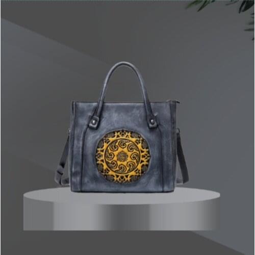 Womens Handbags Leather2020new Vegetable Tanned Leather Brushed Shoulder Messenger Bag Retro Multi-function Bag