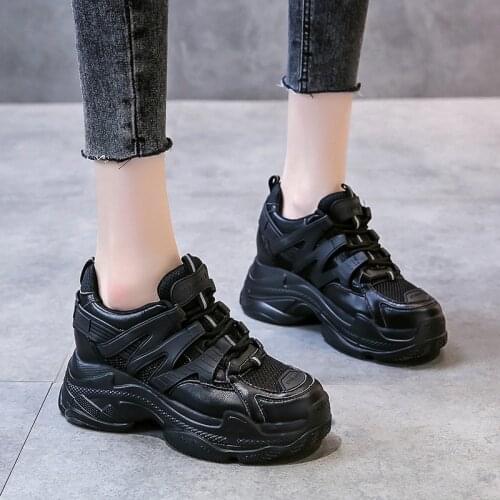 2021 New Platform Sneakers Womens Sports Shoes Spring Summer Running Lady Fashion Breathable Casual Trainers Tennis Footwear