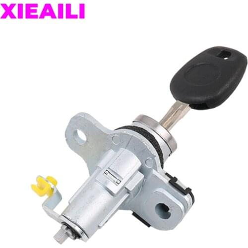 XIEAILI OEM Trunk Lock Cylinder Auto Door Lock Cylinder For Toyota Corolla With 1Pcs Key S666