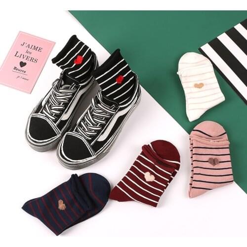 5 Pairs/pack Women Socks Red Love Heart Stripes Roll Edge Curl Pure Cotton Socks Loose Mouth Comfortable