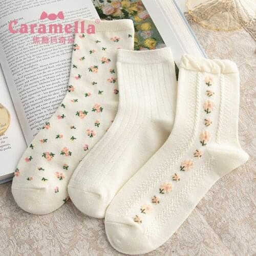 Caramella Fashion New White Women Socks 3Pairs/lot Sweet Flower Girls Socks Combed Cotton Comfy Female Socks General Thick 35-39
