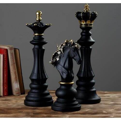 1Pcs Resin Chess Pieces Board Games Accessories International Chess Figurines Retro Home Decor Simple Modern Chessmen Ornaments