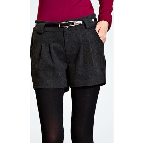 Large new autumn and winter large size woolen woolen shorts casual solid color shorts