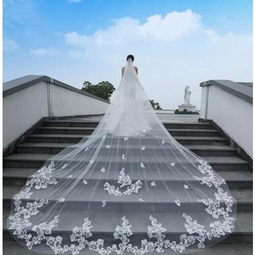 One Layers 3M Long Wedding Veils Appliqued Lace Customized White Ivory Champagne Bridal Wedding Veil with Comb