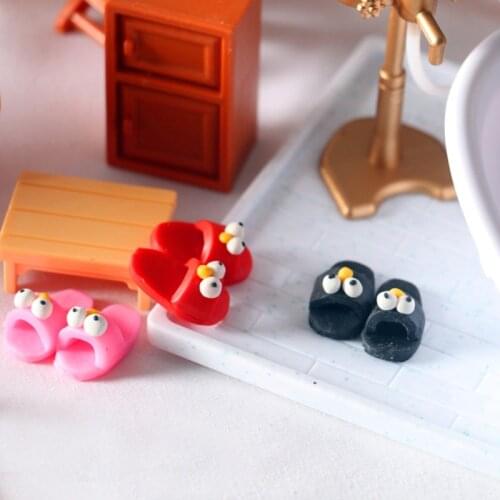 Cute 1Pair 1/12 Scale Dollhouse Miniature Mini Slipper for Doll Shoes Accessories