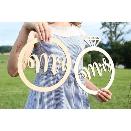 Wood Mr & Mrs Wedding Sign Diamond Ring Shape Wedding Chair Sign Photo Prop for Party Decoration 2pcs/lot
