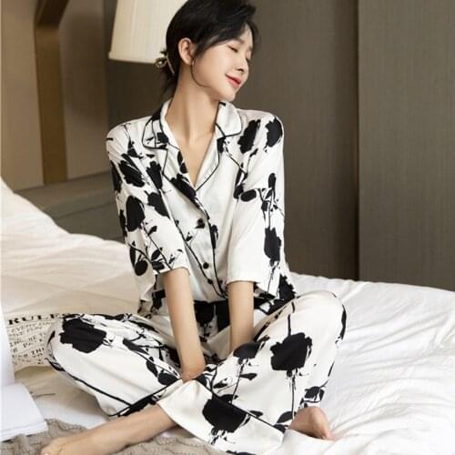 2021 Spring Summer Lady Pyjama Set Thin Short Sleeve Cardigan Long Pants Printed Sleepwear Ice Silk Women Loose Outfit Homewear