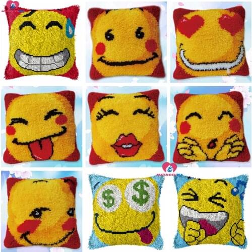 Latch Hook kits Pillow Face Diy Handmade Printed Canvas Cushion Latch Hook Rug Kits DIY Unfinished Christmas decor accessories