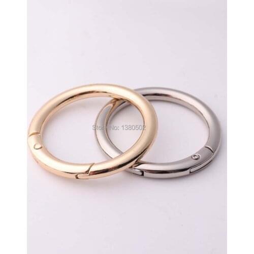 10pcs /lot practical metal O ring 30*22*5mm clip Buckles Spring Ring for outdoor