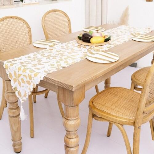 Christmas Decoration Supplies Bronzing Table Runner Xmas Print Pattern Table Cloth Home Festival Oranament Desktop Decor