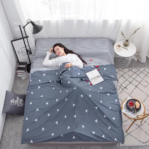 Travel health sleeping bag, bed sheet and quilt cover integration at Home and Hotel for when Travelled