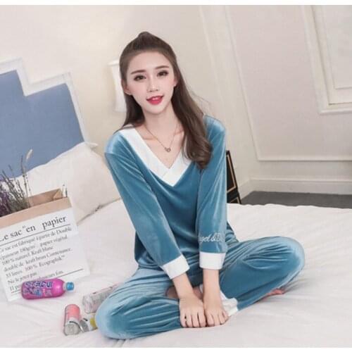 Girls Gold Velvet Pajamas Sets Women Autumn Winter Long Sleeve V-Neck Velour Pyjama Suit Warm Sleepwear Homewear Home Clothes
